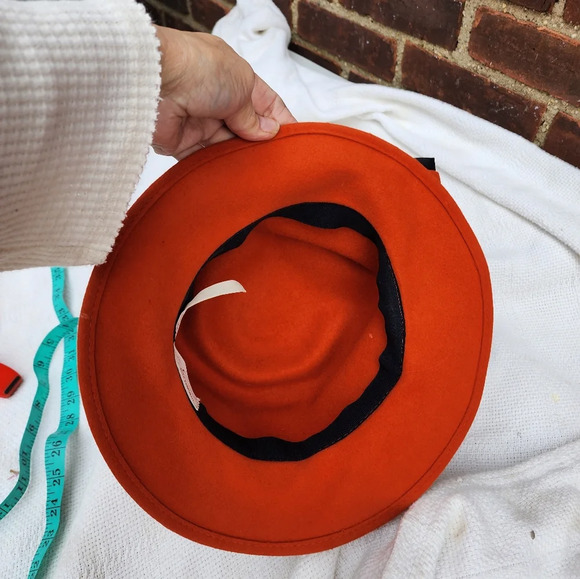 Vintage Ruth Kropyeld embellished wool‎ hat - Picture 6 of 9